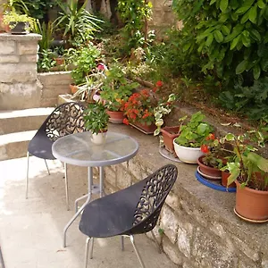 https://apartman-arena.pula-hotels.org